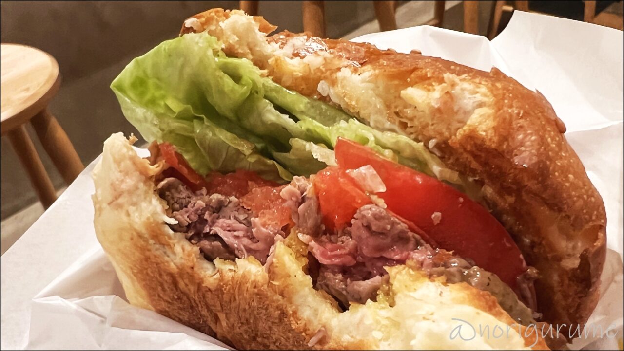 【No.18ハンバーガー】スタンダードバーガーのお肉がミディアムレアで生肉感たっぷりで美味しい！【レビュー･口コミ･感想･池袋】