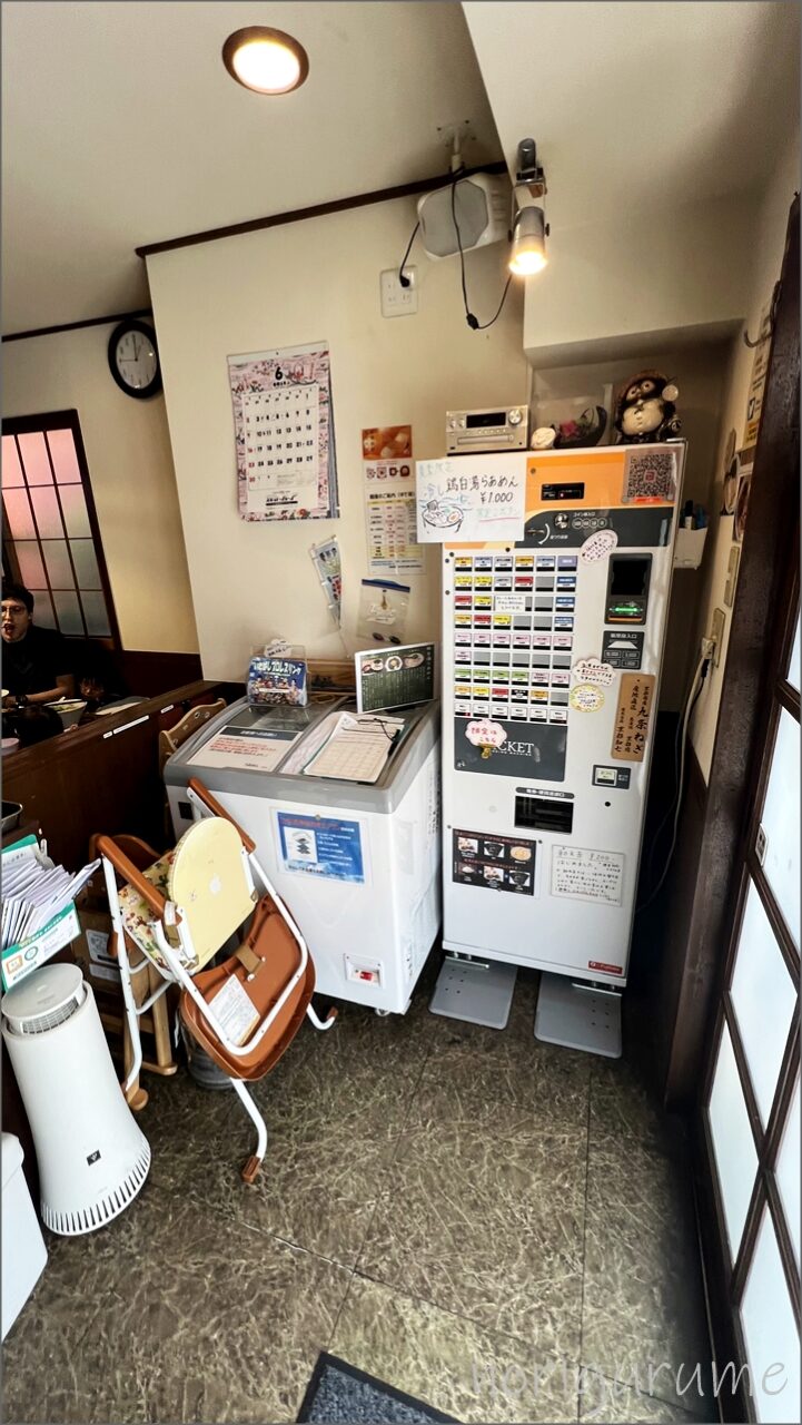 上板橋 らあめん こそっとの店内はキレイでアットホームな店内！【ラーメンレビュー･口コミ･感想】