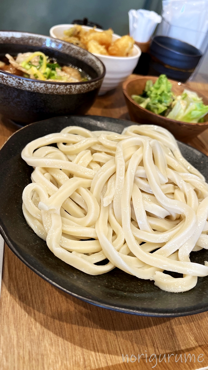 武蔵野うどん 松(与野本町)のランチメニューBセットの肉汁うどんが超美味しい！天丼もサラダもあって大満足！【レビュー･口コミ･感想･さいたま与野本町】