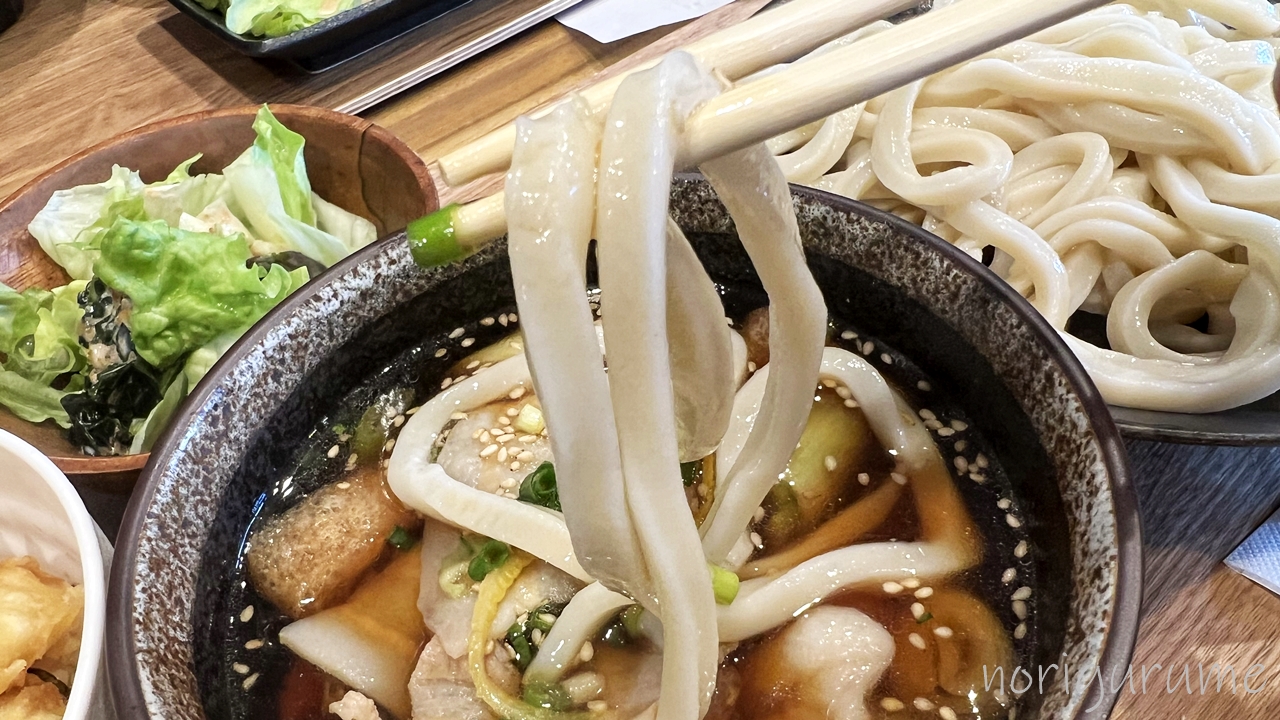 武蔵野うどん 松(与野本町)のランチメニューBセットの肉汁うどんが超美味しい！天丼もサラダもあって大満足！【レビュー･口コミ･感想･さいたま与野本町】